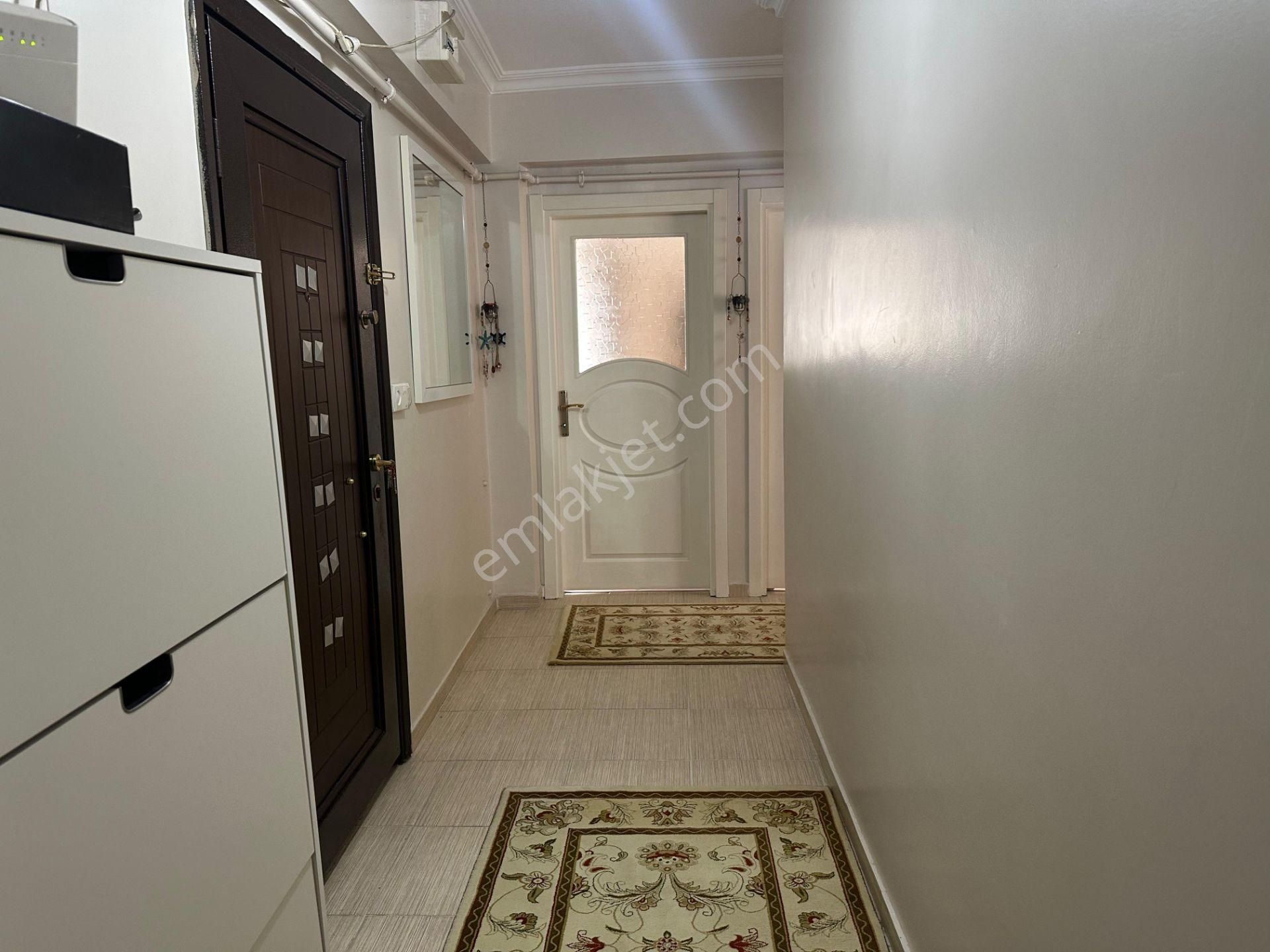 Serkan Gayrimenkulden Bahçelievler 3+1 120 Metre Daire 2.kat Daire - Görsel 9