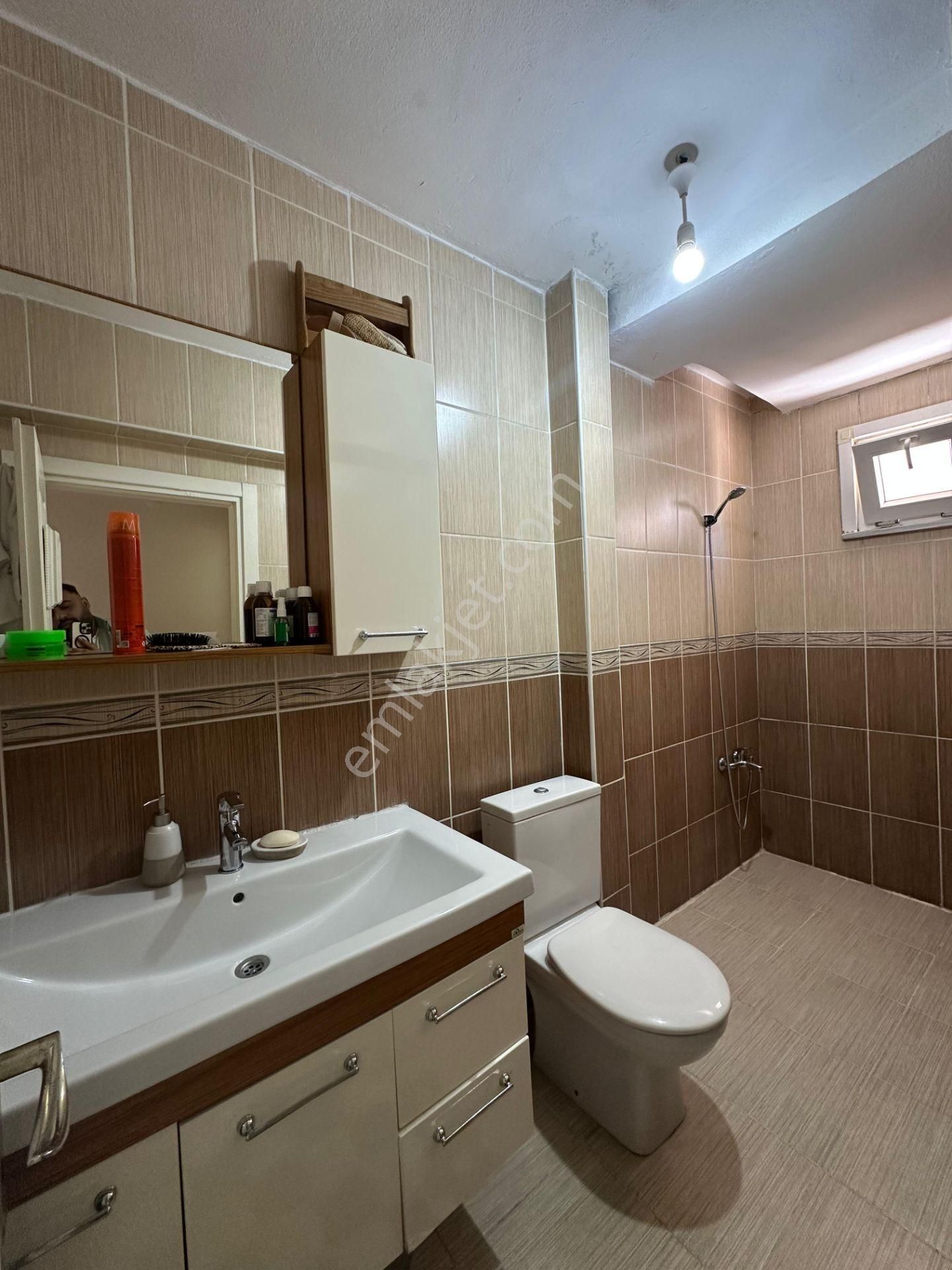 Serkan Gayrimenkulden Bahçelievler 3+1 120 Metre Daire 2.kat Daire - Görsel 2