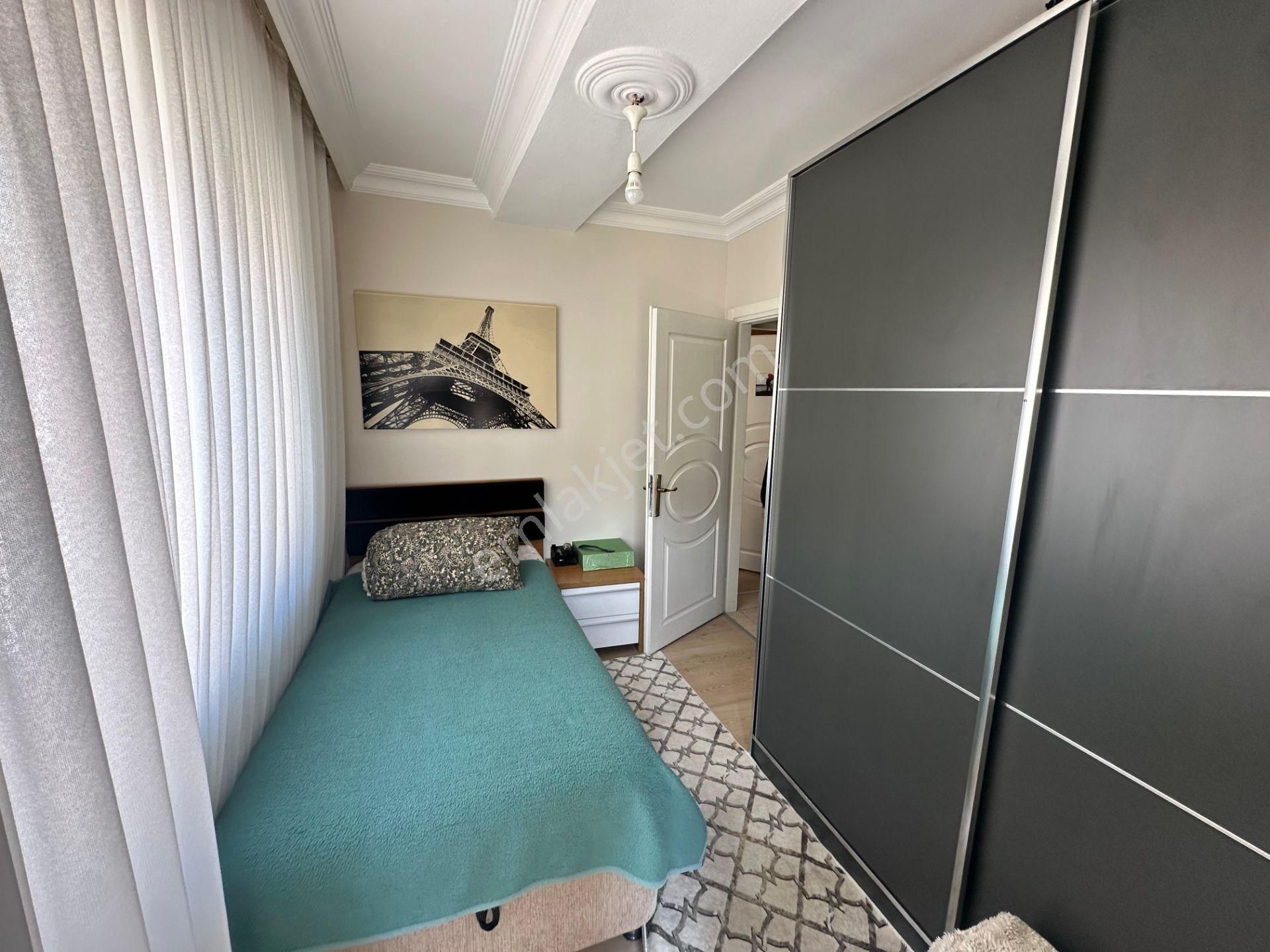 Serkan Gayrimenkulden Bahçelievler 3+1 120 Metre Daire 2.kat Daire - Görsel 21