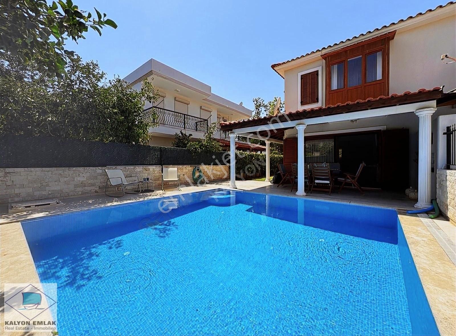 Alaçatı Göbenede Satılık Müstakil Havuzlu Muhteşem Konumlu Villa - Görsel 19