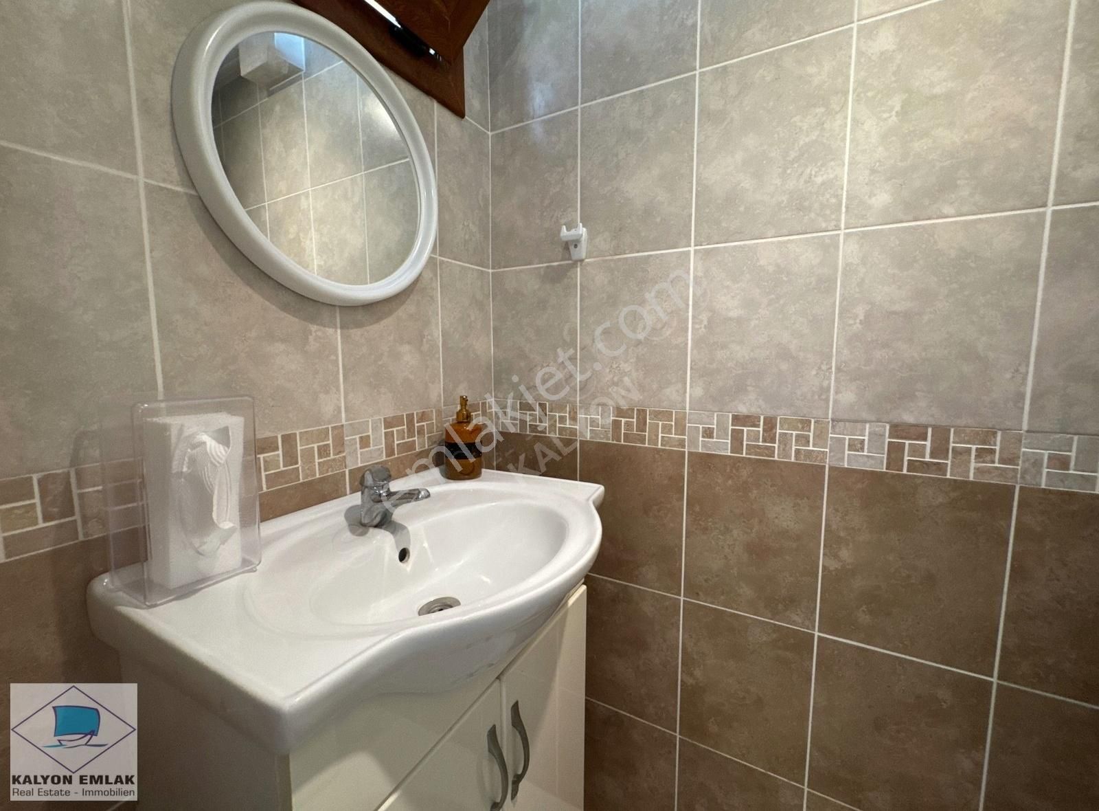 Alaçatı Göbenede Satılık Müstakil Havuzlu Muhteşem Konumlu Villa - Görsel 17