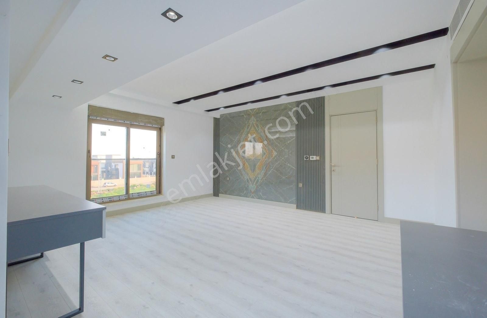 Döşemealtı Suıt Vıllas'da Triplex 5+1 Satılık Villa - Görsel 14