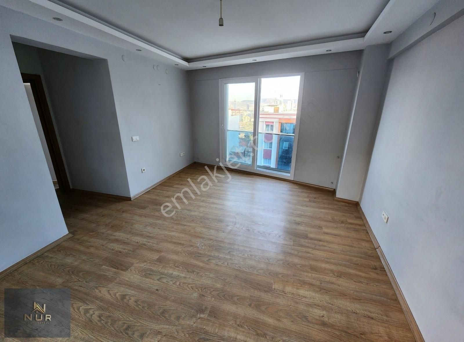 #nur Gayrimenkul# Çiçek Mah. 2+1 Kiralık Daire
