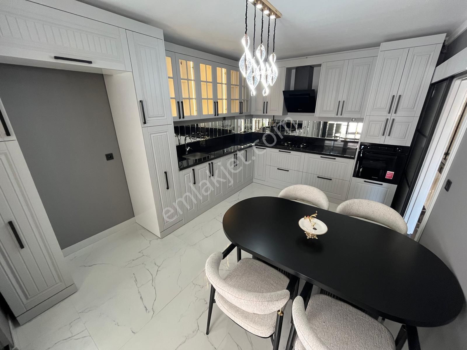 Yenikent*lüks Yapılı*sıfır Daire*4+1*çift Banyo**2.ara Kat*asansörlü*bağımsız Salon*krediye Uygun - Görsel 15