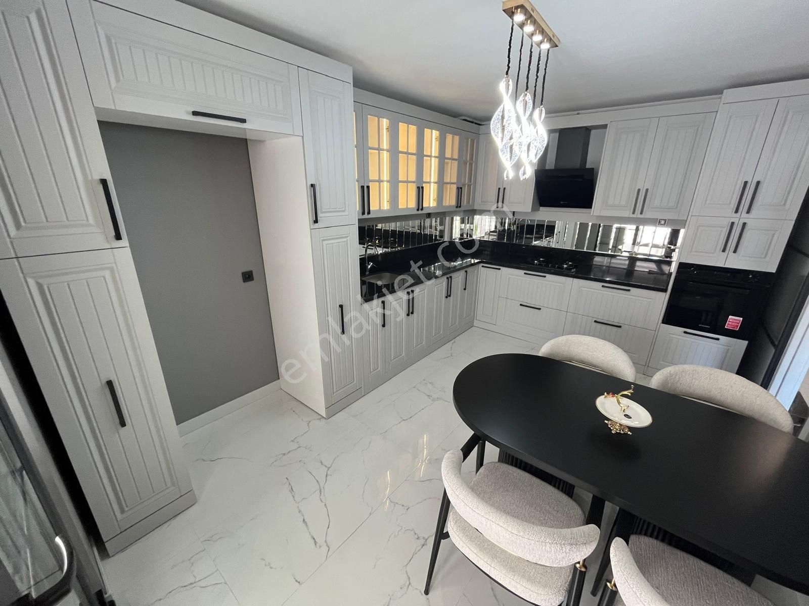 Yenikent*lüks Yapılı*sıfır Daire*4+1*çift Banyo**2.ara Kat*asansörlü*bağımsız Salon*krediye Uygun - Görsel 16