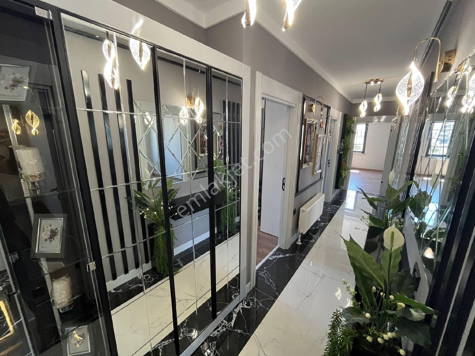 Yenikent*lüks Yapılı*sıfır Daire*4+1*çift Banyo**2.ara Kat*asansörlü*bağımsız Salon*krediye Uygun - Görsel 4