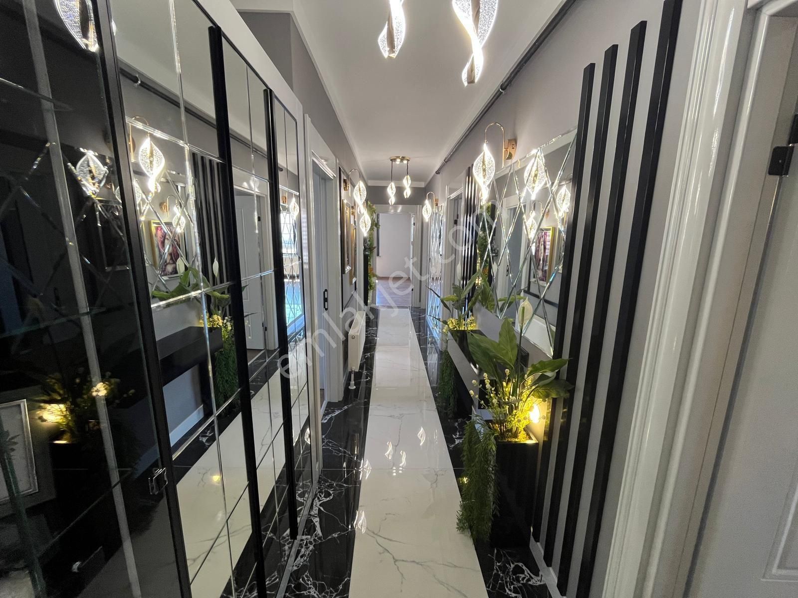 Yenikent*lüks Yapılı*sıfır Daire*4+1*çift Banyo**2.ara Kat*asansörlü*bağımsız Salon*krediye Uygun - Görsel 8