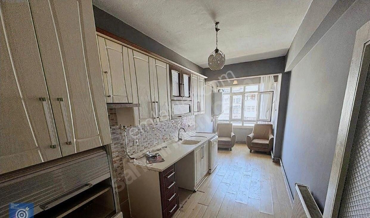 Sezgin Aslandan Adalet Mah De Kiralık Asansörlü Daire