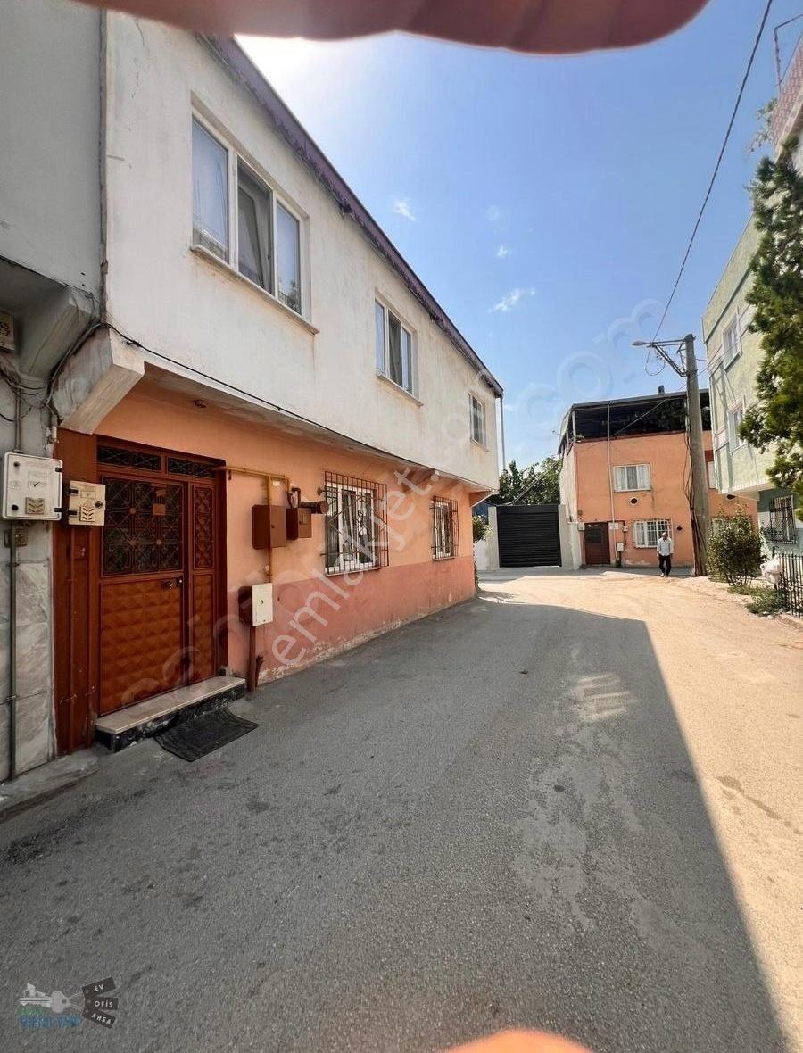 Satılık 2 Katlı Köşebaşı Bina