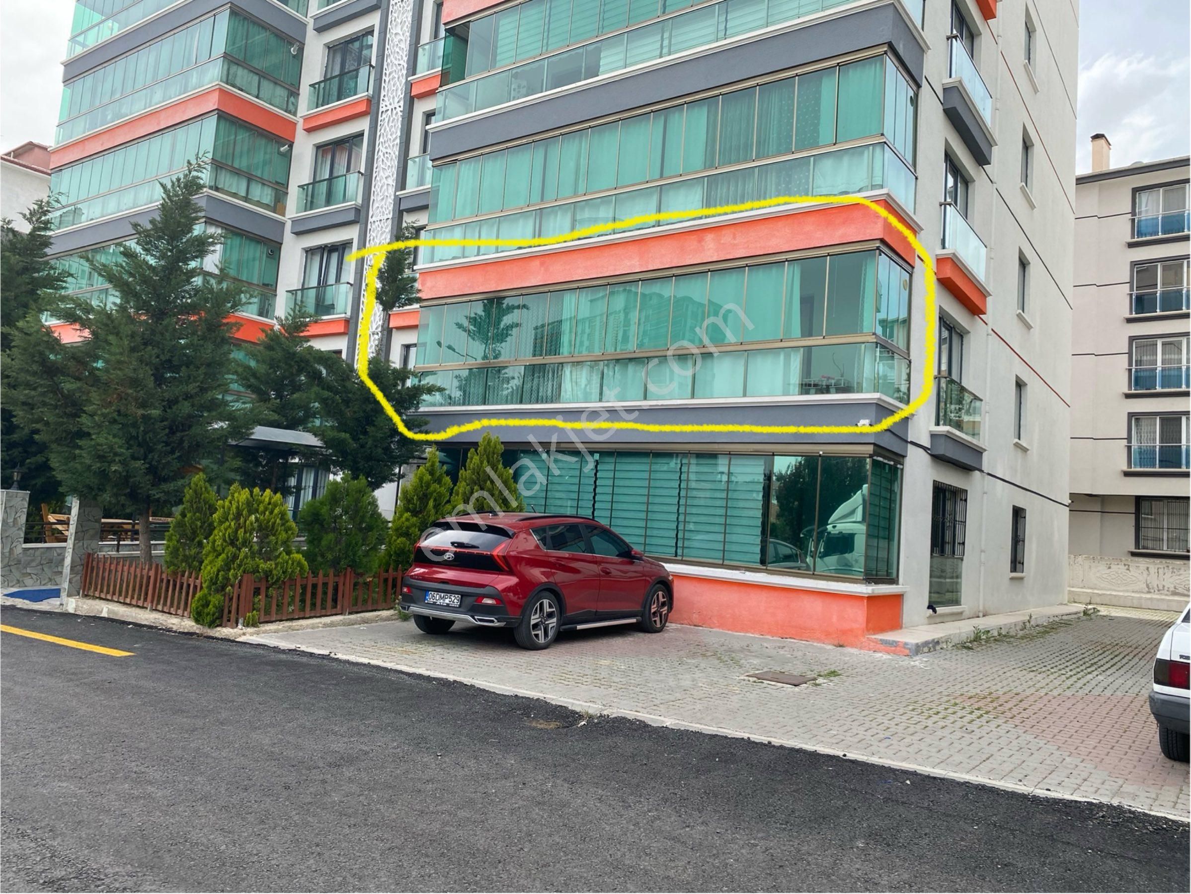 Çarşı Merkezde Ultra Lüx 4+1 Net:160m2