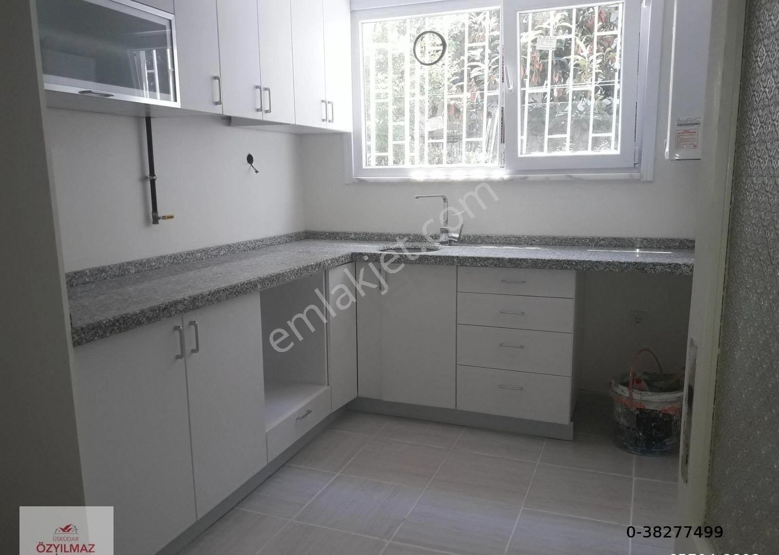 Üsküdar Özyılmazdan Zeynep Kamil Mahallesinde Temiz 2+1 Daire