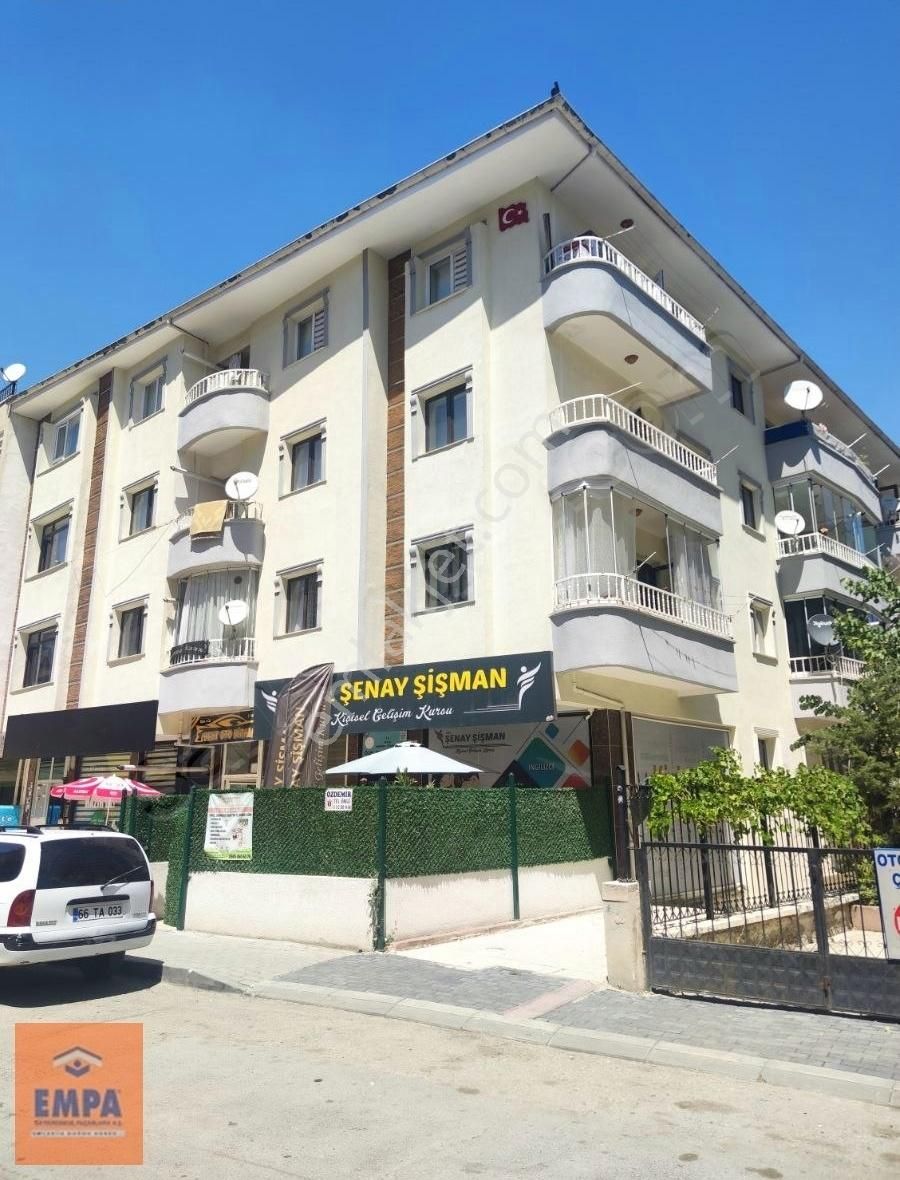 Atakent Mahallesi 3 Katlınin 3.ncü Katı 125 Metrekare