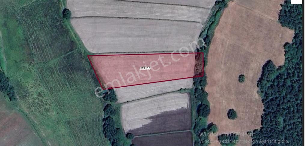 Çatalca Çiftlikköyde Satılık Arsa , 250 M2 Hisseli Yolu Var