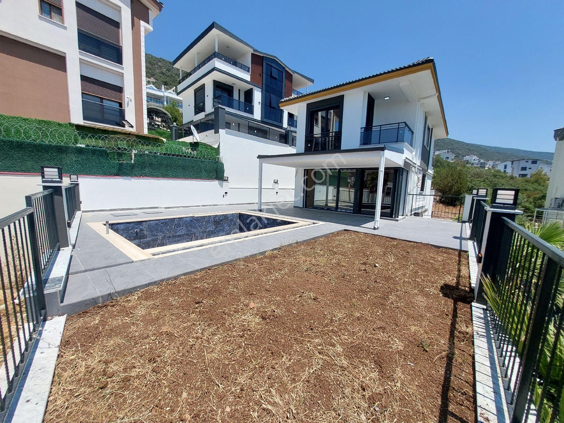 4+1 Müstakil Akıllı Villa Havuzlu, Otoparklı Full Deniz Doğa Ve Havuz Manzaralı - Görsel 31