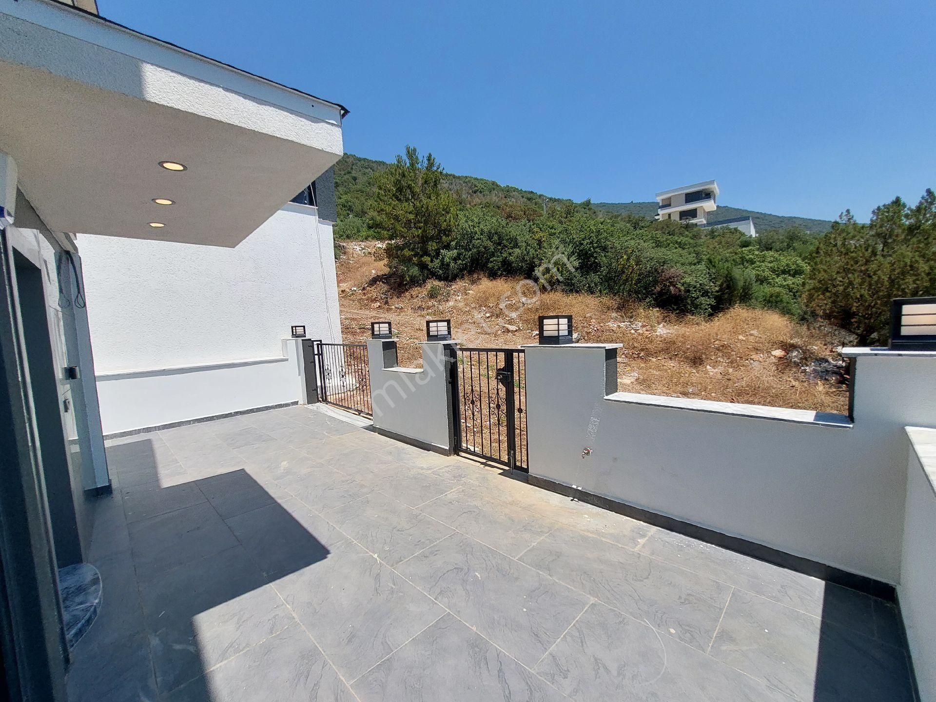 4+1 Müstakil Akıllı Villa Havuzlu, Otoparklı Full Deniz Doğa Ve Havuz Manzaralı - Görsel 30