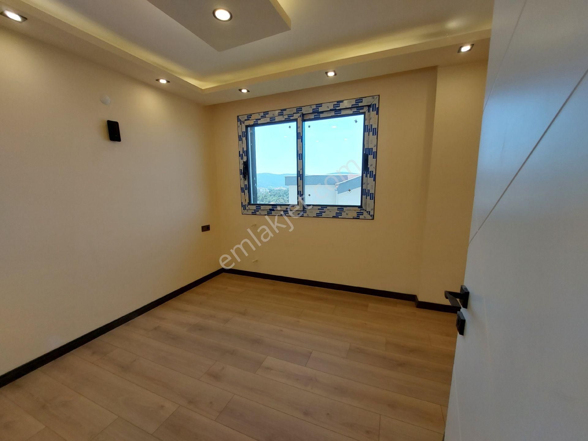 4+1 Müstakil Akıllı Villa Havuzlu, Otoparklı Full Deniz Doğa Ve Havuz Manzaralı - Görsel 8