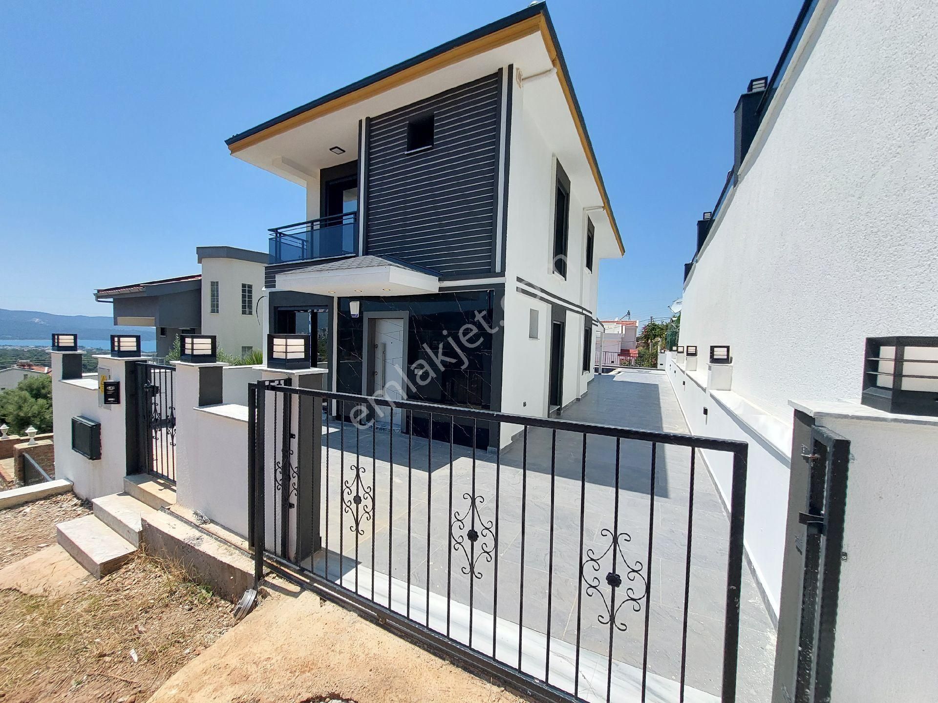 4+1 Müstakil Akıllı Villa Havuzlu, Otoparklı Full Deniz Doğa Ve Havuz Manzaralı - Görsel 2