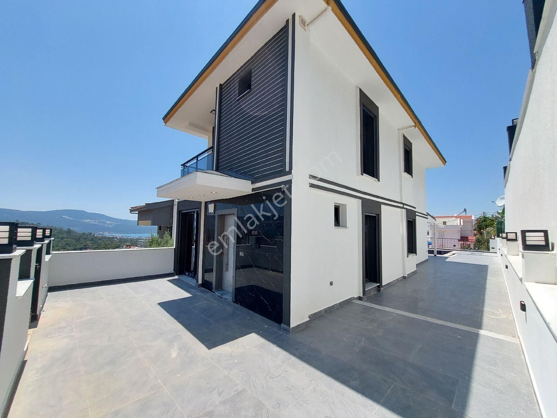 4+1 Müstakil Akıllı Villa Havuzlu, Otoparklı Full Deniz Doğa Ve Havuz Manzaralı - Görsel 4