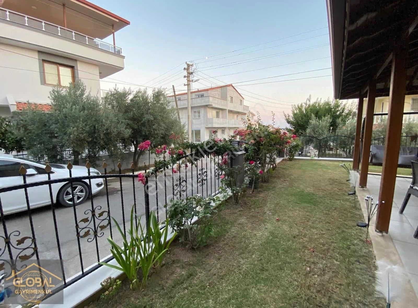 Global'den Deniz Manzaralı Müstakil Tadında Köşe Satılık Yazlık - Görsel 10