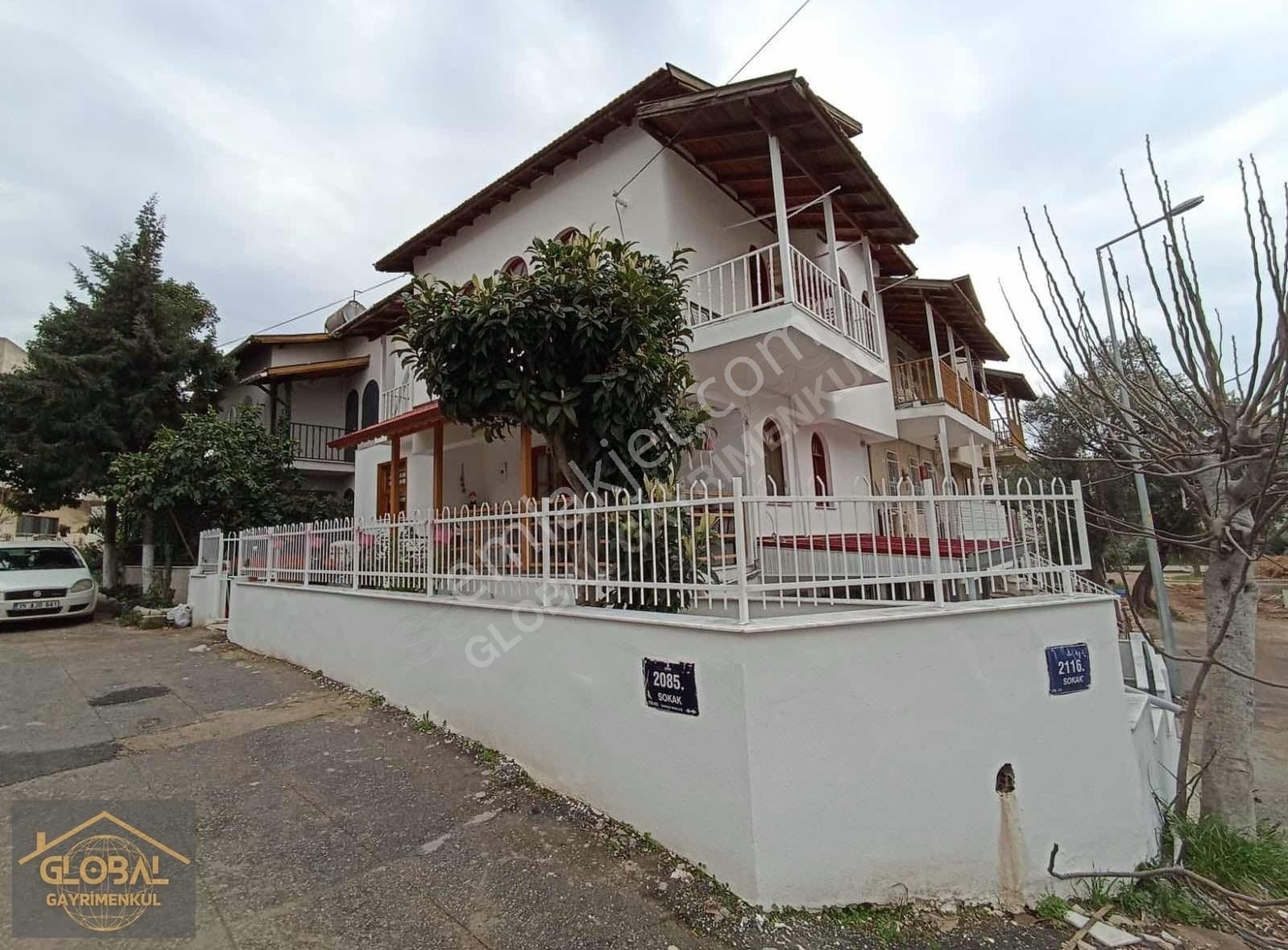 Global'den Deniz Tarafında Köşe Villa - Görsel 15