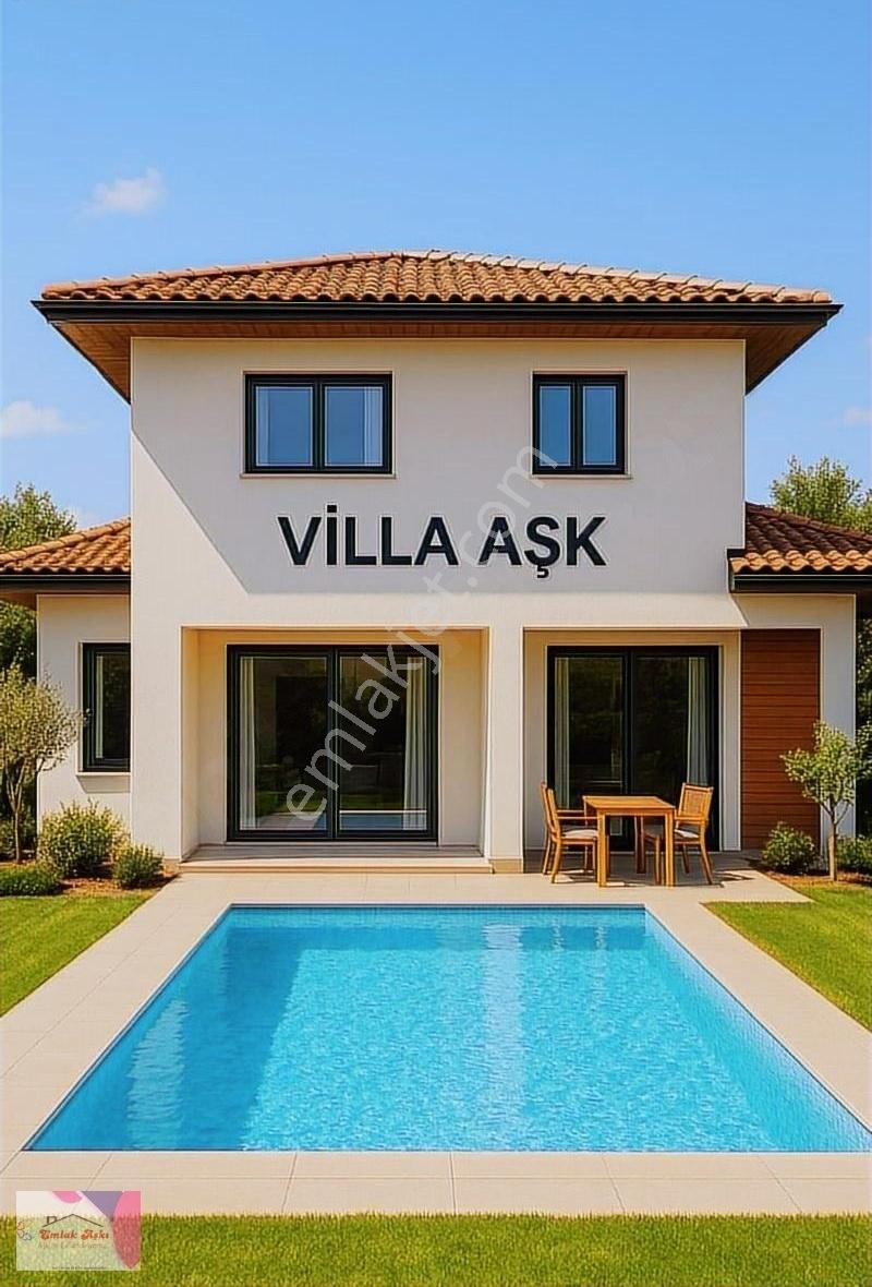 Emlak Aşkı Güvencesiyle Havuzlu Lüx Acil Satılık