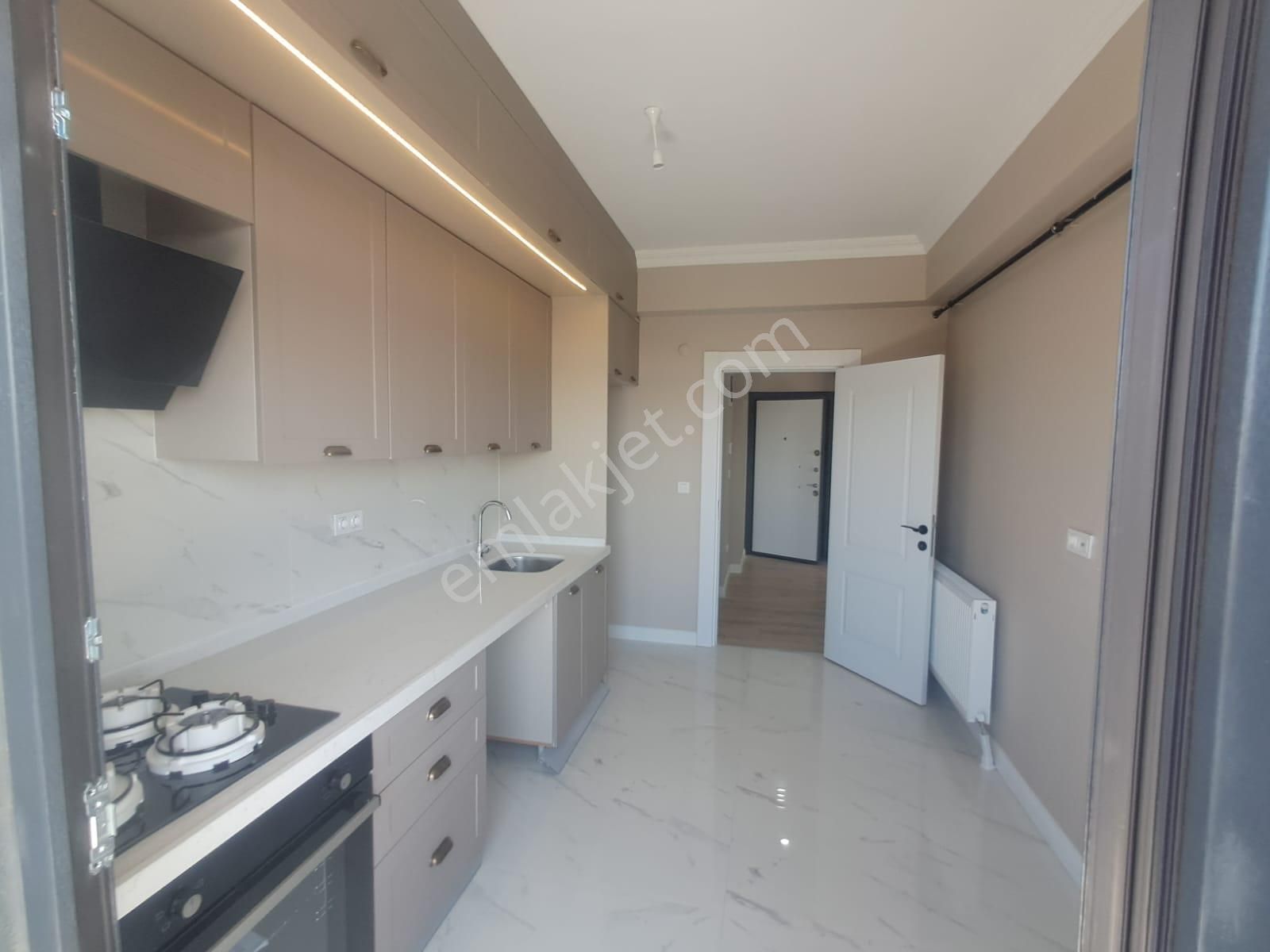 Ekşioğlu 'dan Tekirdağ Süleymanpaşa Atatürk Mah Deniz Ve Havuz Manzaralı Satılık Daire 2+1 - Görsel 15