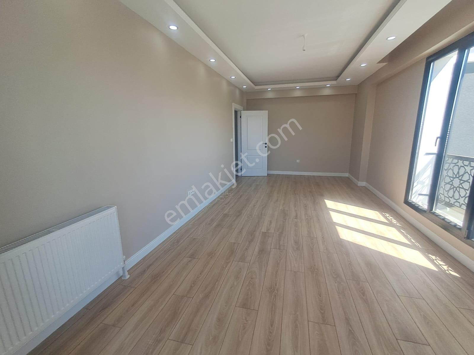 Ekşioğlu 'dan Tekirdağ Süleymanpaşa Atatürk Mah Deniz Ve Havuz Manzaralı Satılık Daire 2+1 - Görsel 6