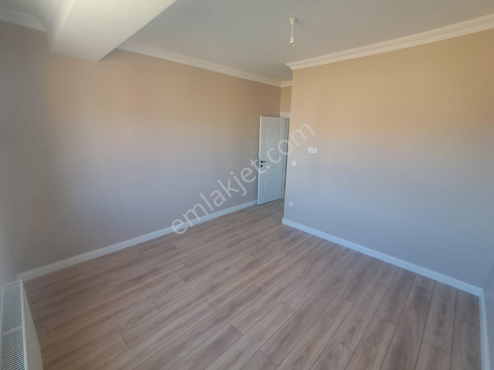 Ekşioğlu ' Dan Tekirdağ Süleymanpaşa Atatürk Mah Havuzlu Lüks Satılık Daire 2+1 - Görsel 16