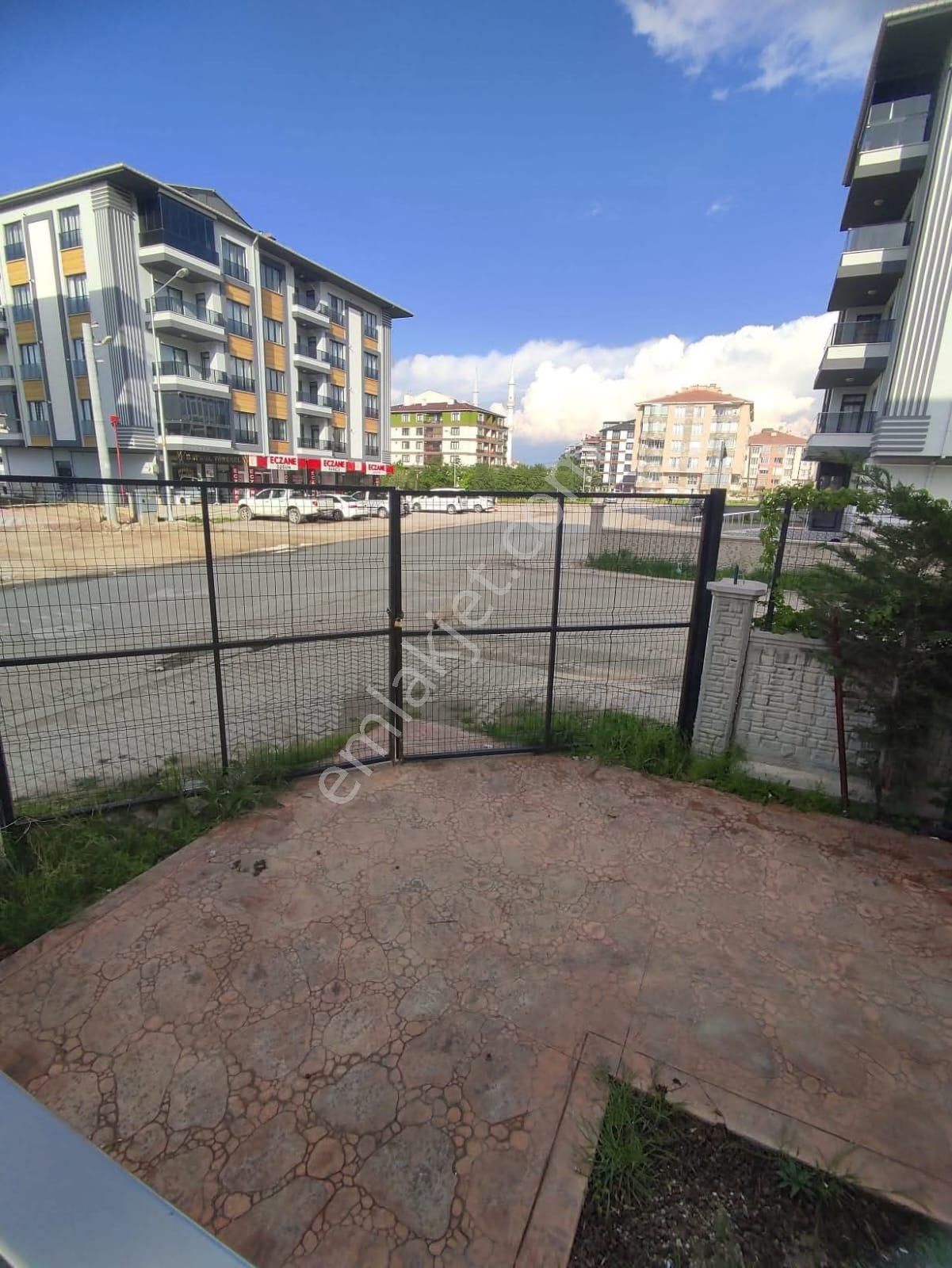 Hilal Emlak' Tan Satılık 3+1 - Görsel 17