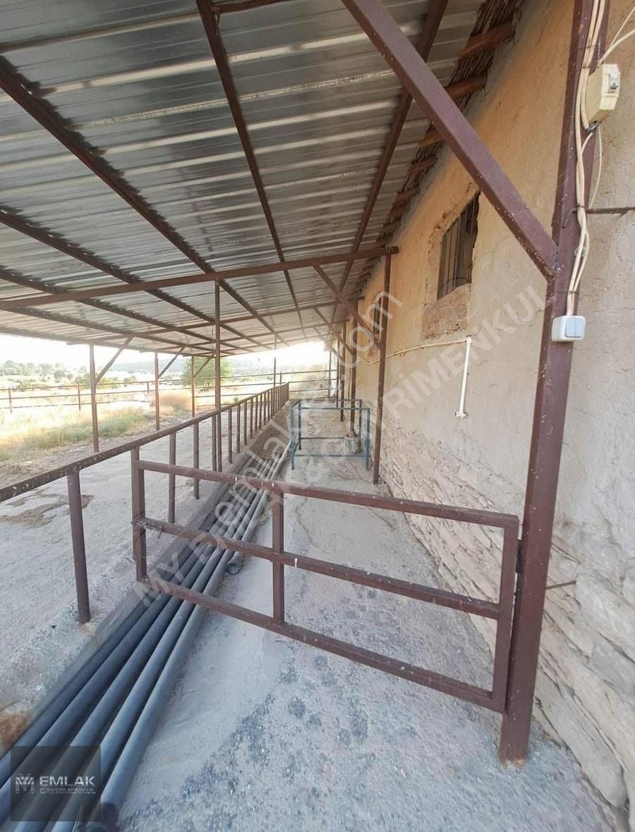 My Emlak&gayrimenkulden Satılık Besihane - Görsel 3