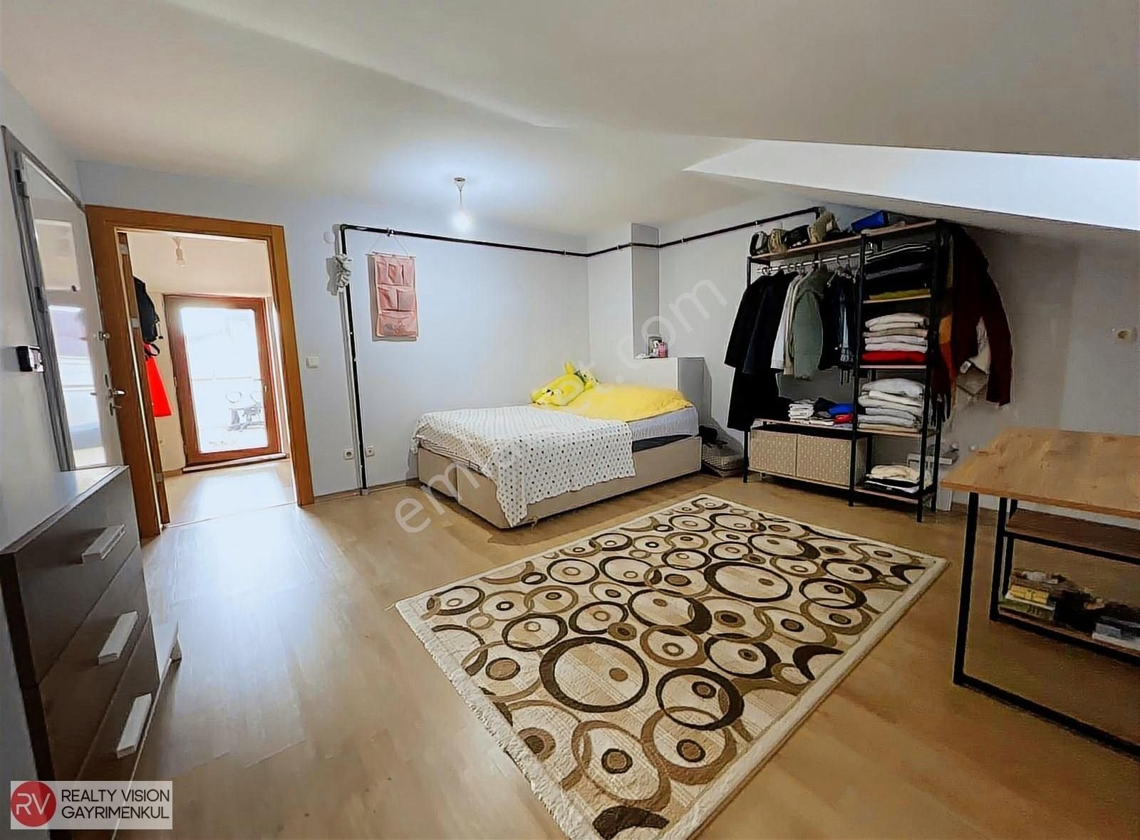 Rv Den Bulgurlu Cumhuriyette 3+2 Kullanışlı Dublex Daire