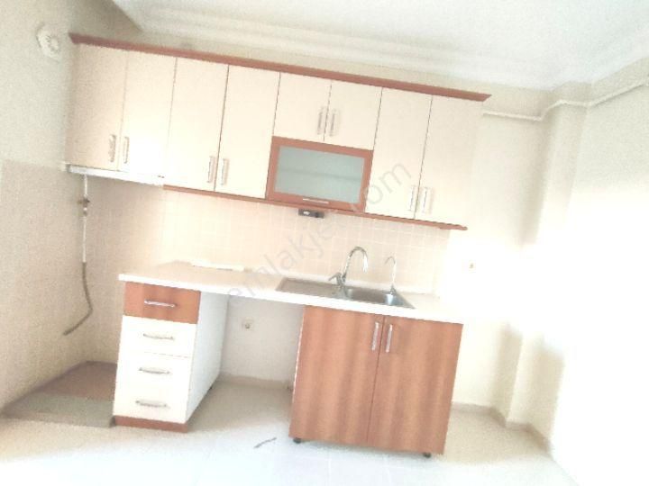 İstanbul Başakşehir Kayaşehirde Depreme Dayanıklı I.bölgede Satılık Boş 5.kat 3+1 Daire - Görsel 3