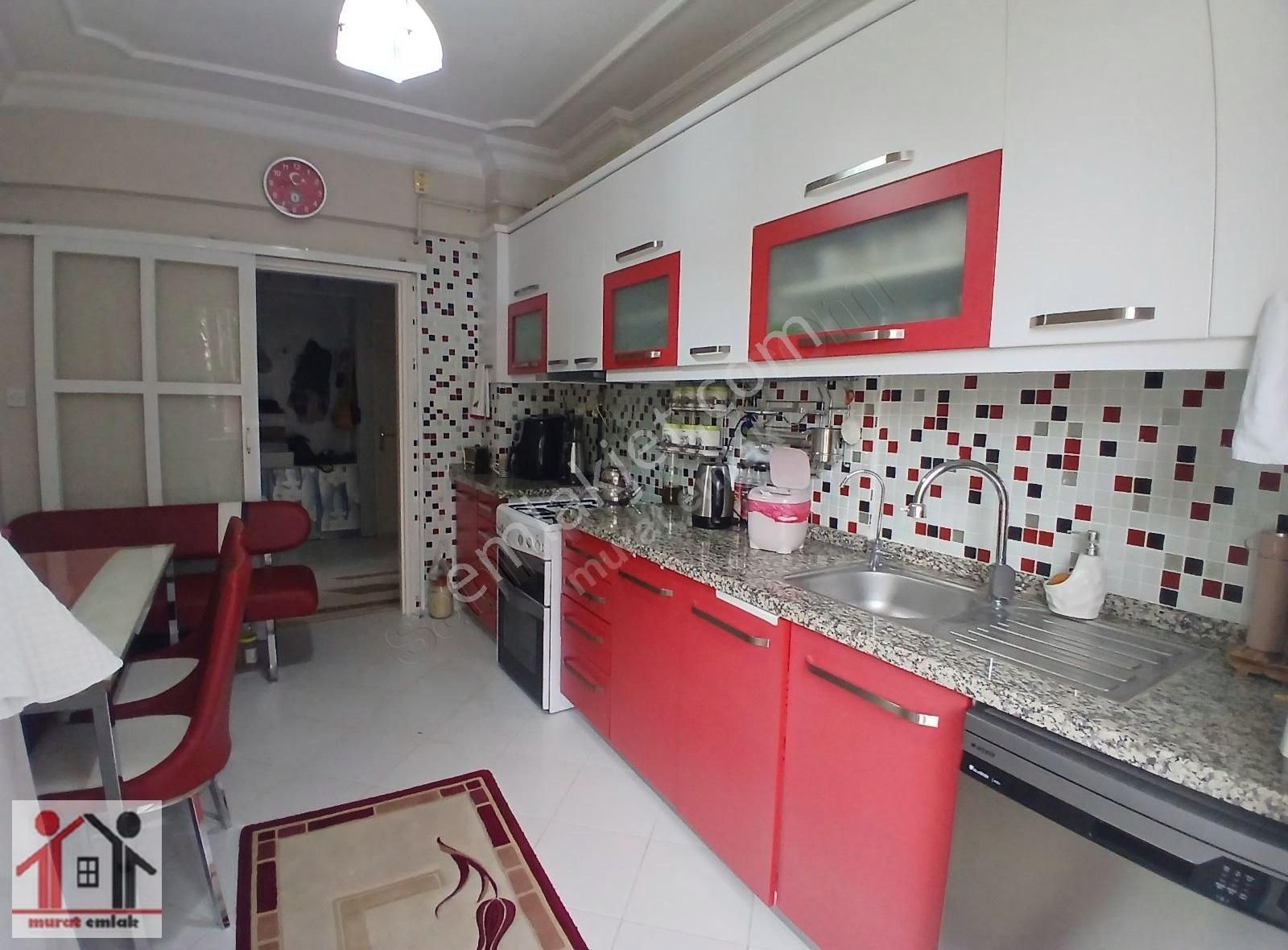 Narenciye'de Maya Koleji Yakın Sitede Katta 3+1 Doğalgazlı Daire