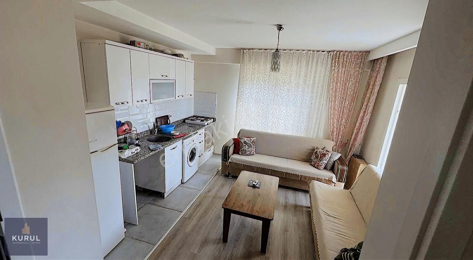 Kurul Gayrimenkulden Çarkıparede Ana Caddeye Sıfır 1+1 Eşyalı