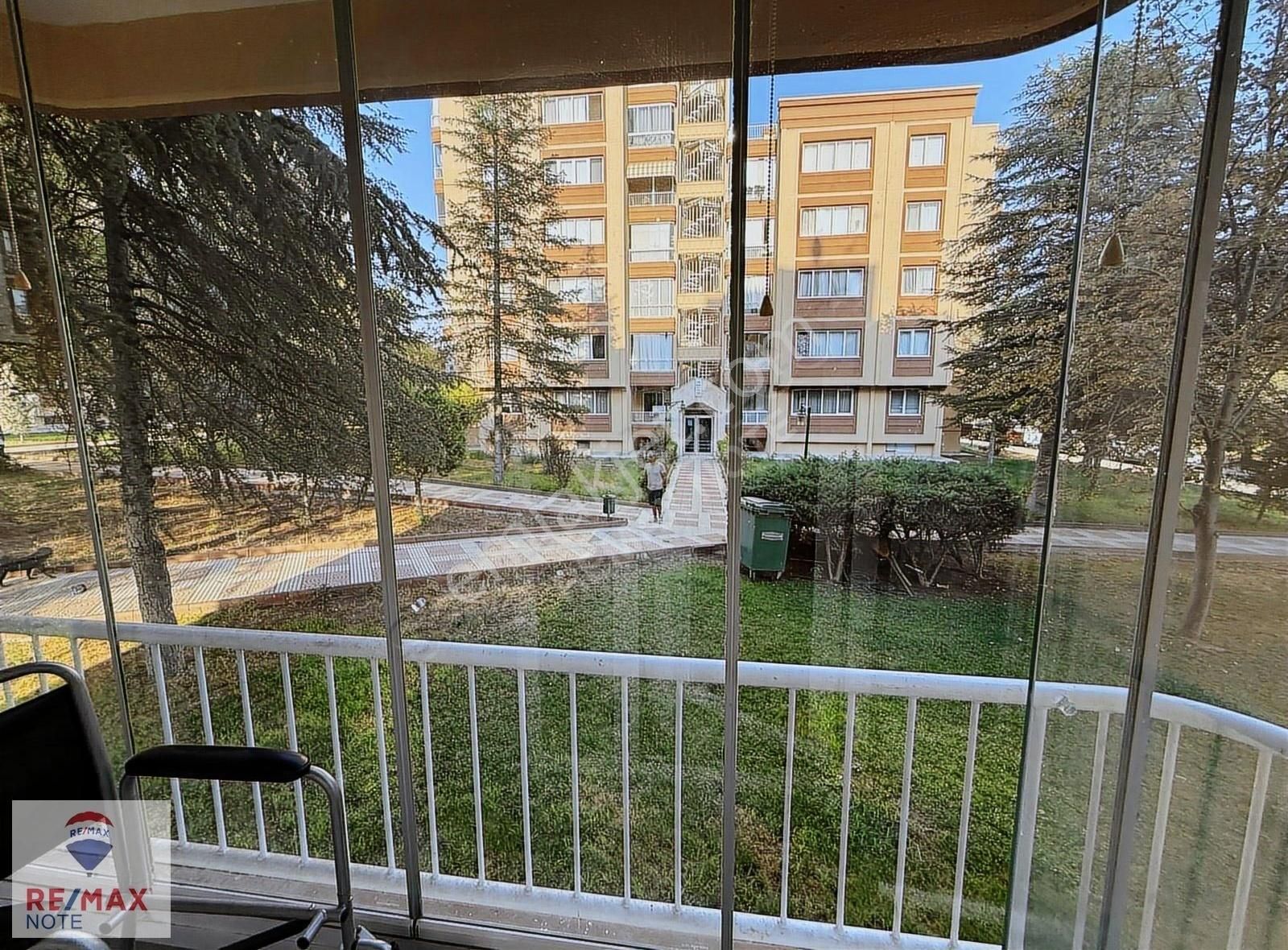 Eryaman Doğakent Konutların Da Eşyalı 3+1 Daıre