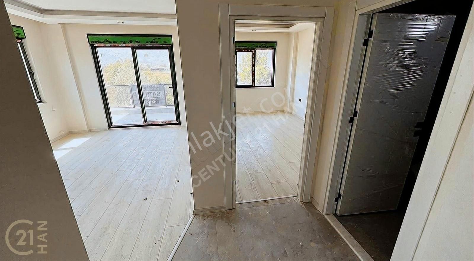 Döşemealtı Yeniköy 1+1 65m2 Geniş 1.kat Satılık Daire