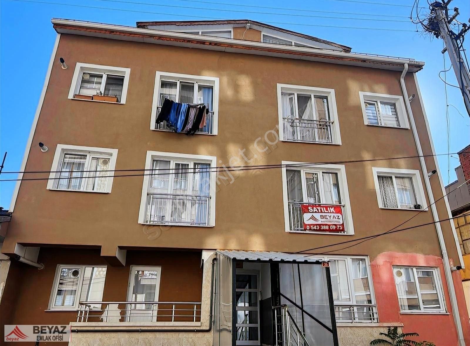 Beyaz Emlak'tan Aydoğan Mah. 2+1 Satılık Arakat //bakımlı Daire