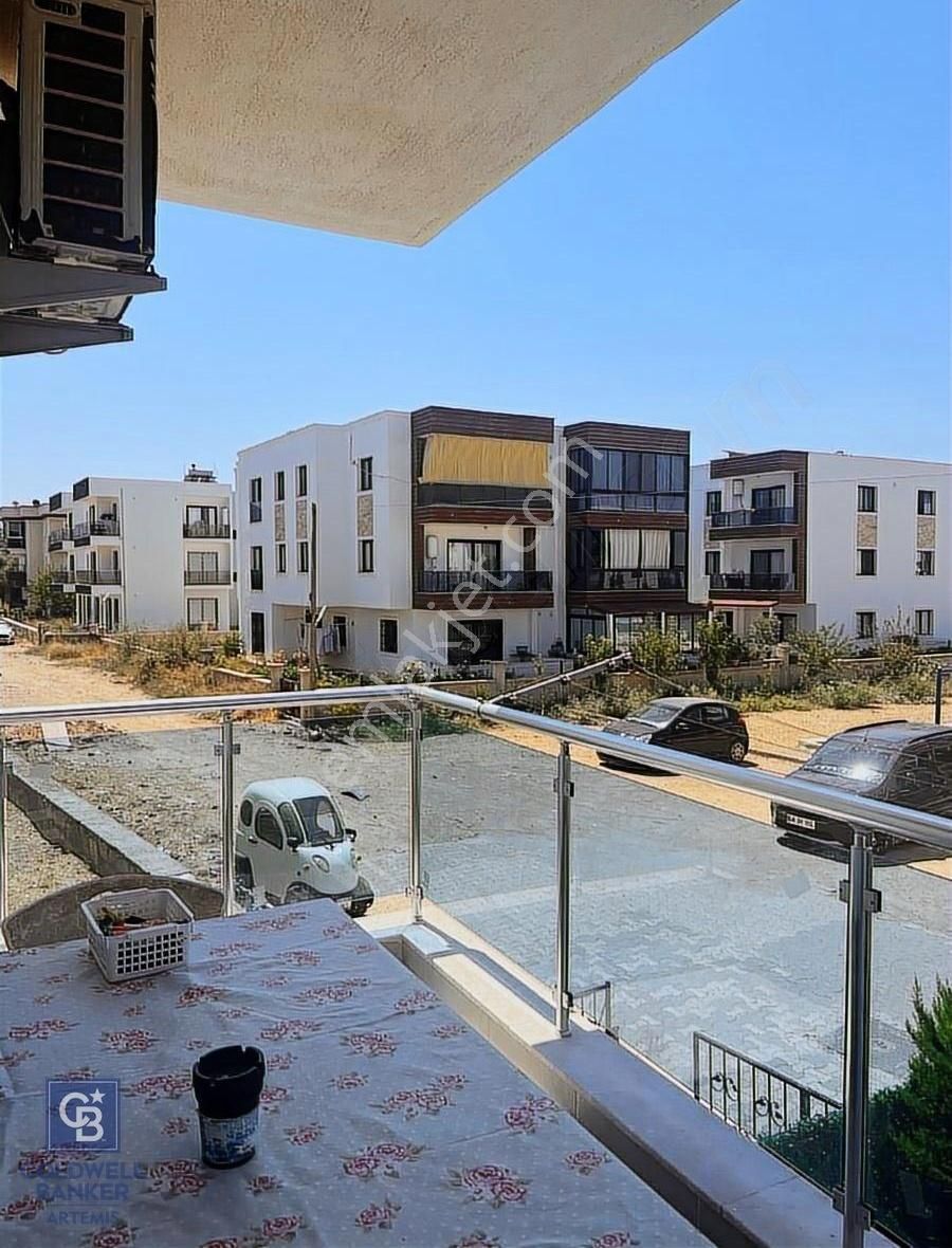 Fırsat Bodrum Mumcular Satılık 3+1 Ve 2 Banyo-wc, 2 Balkonlu