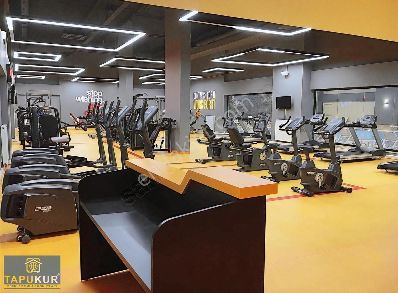 Emlak Konutları Havuzlu Sitede 3+1 135m2 Tapukur'dan