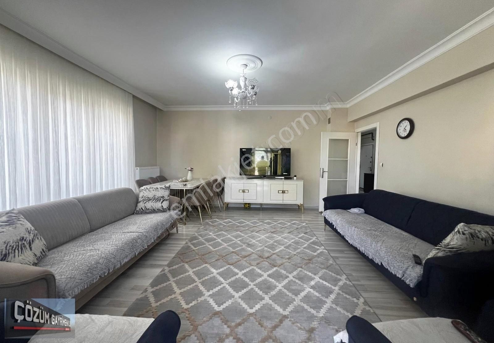 Bağlum Merkezde 3+1 Kilerli Geniş Ve Ferah Çift Balkonlu İskanlı - Görsel 15