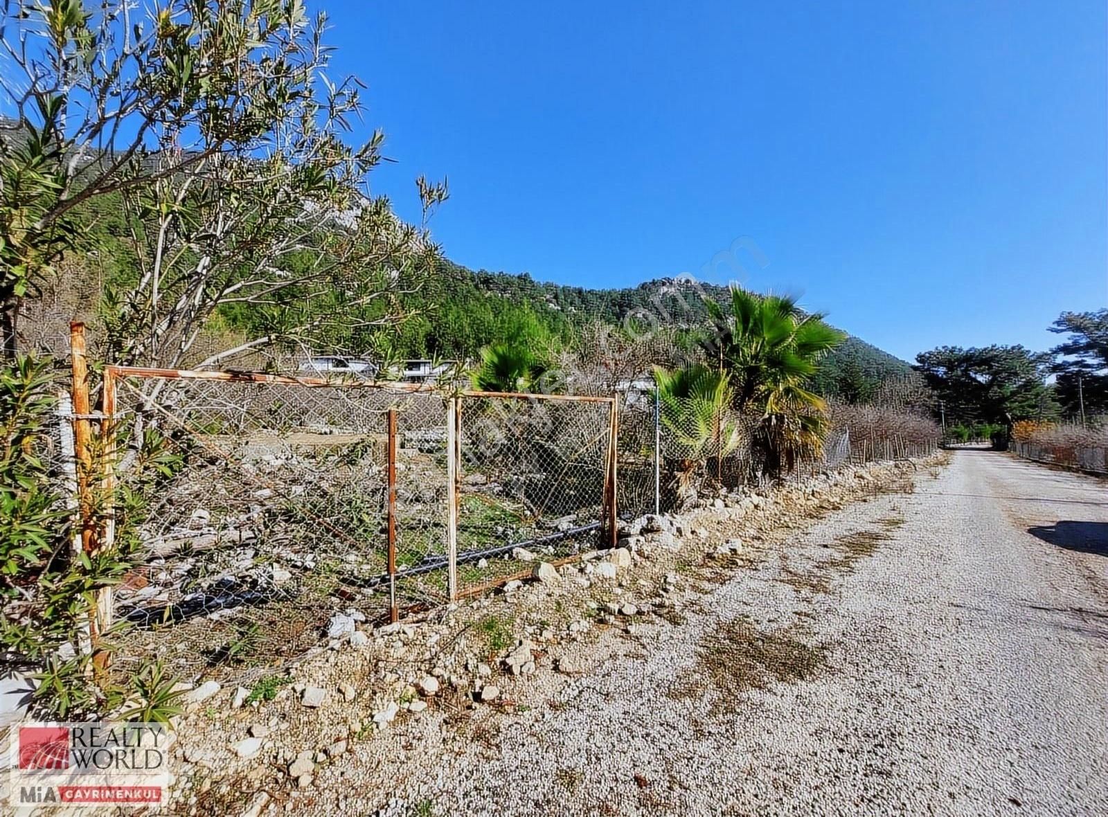 Kemer Beycik'te Villa Sitelerine Komşu 3.863 M2 Satılık Arazi - Görsel 8