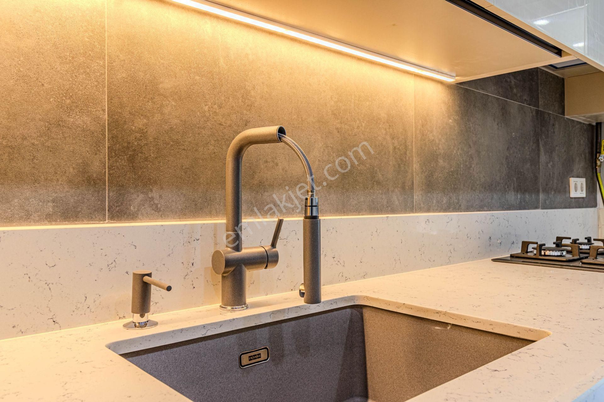Atlas'tan, Sosyal Tesisli Sitede, 3+1, 135m2, K.otoparklı, Lüx - Görsel 8