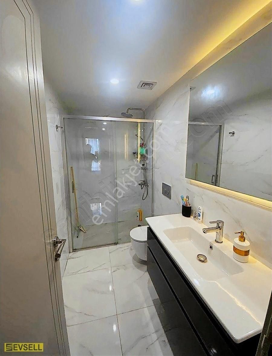 Metrolife Da Avlu Cephe Kapalı Mutfak 3+1 Satılık Daire