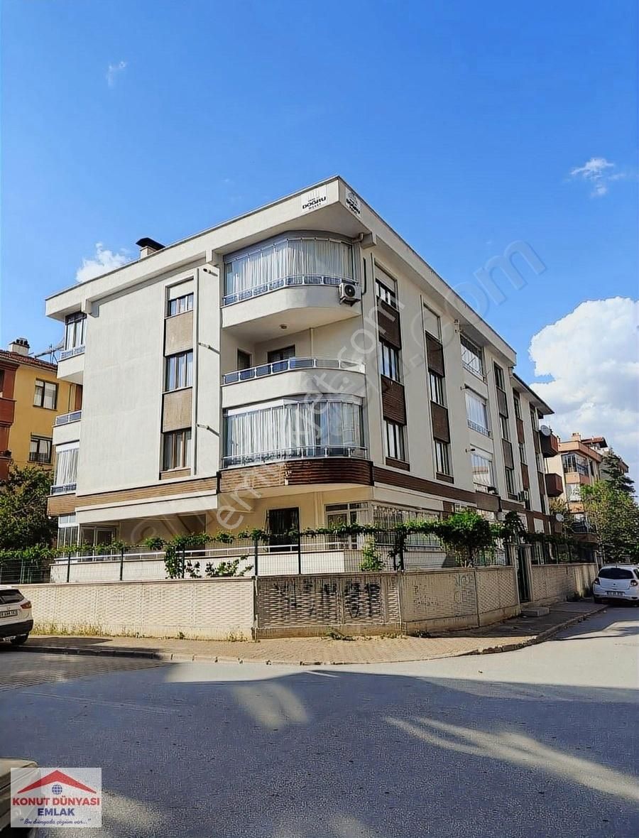 En Tepe Avm Civarı Bireysel Kombili,kapalı Otopark Yüksek Giriş