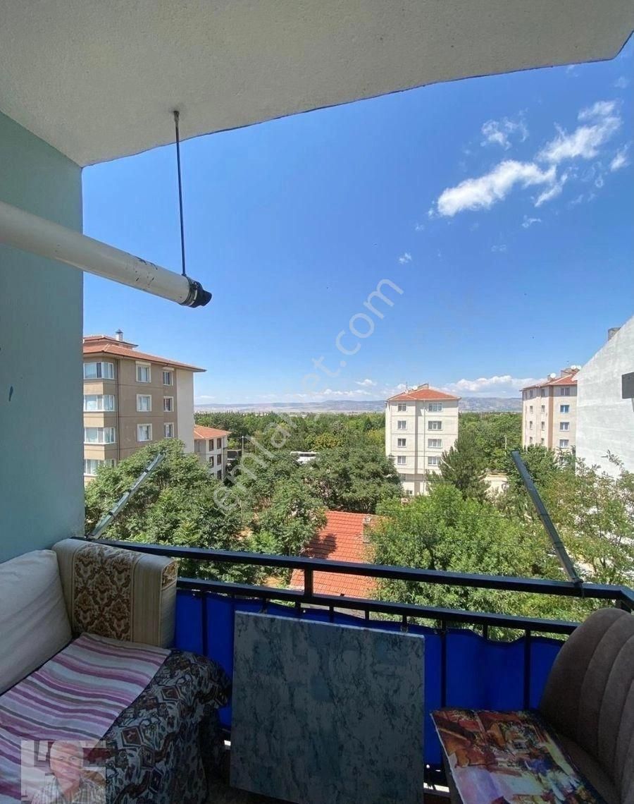 Gökmeydan Mah. 19 Mayıs Caddesi Kentpark Manzaralı Daire