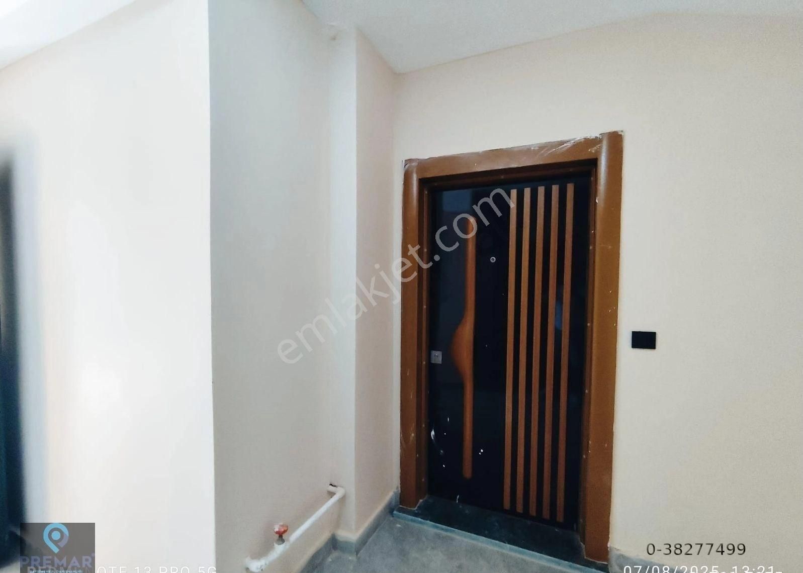 Ayvalık Altınovada 2 Katlı Binanın 1.katı 2+1 Sıfır Daire - Görsel 6