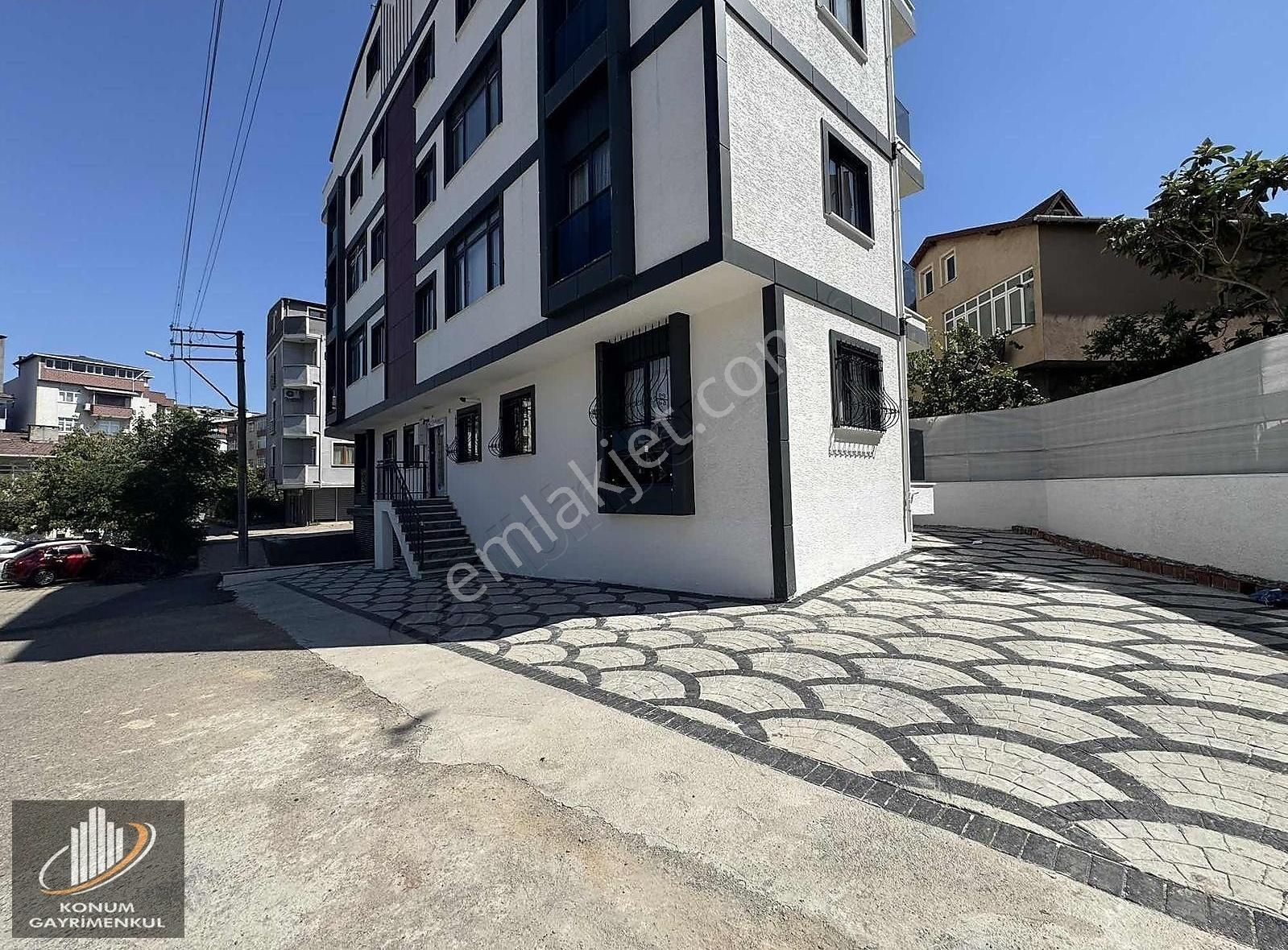 Konum Emlaktan Emek Mh. Satılık Asansörlü Lüks 2+1 Ara Kat - Görsel 16
