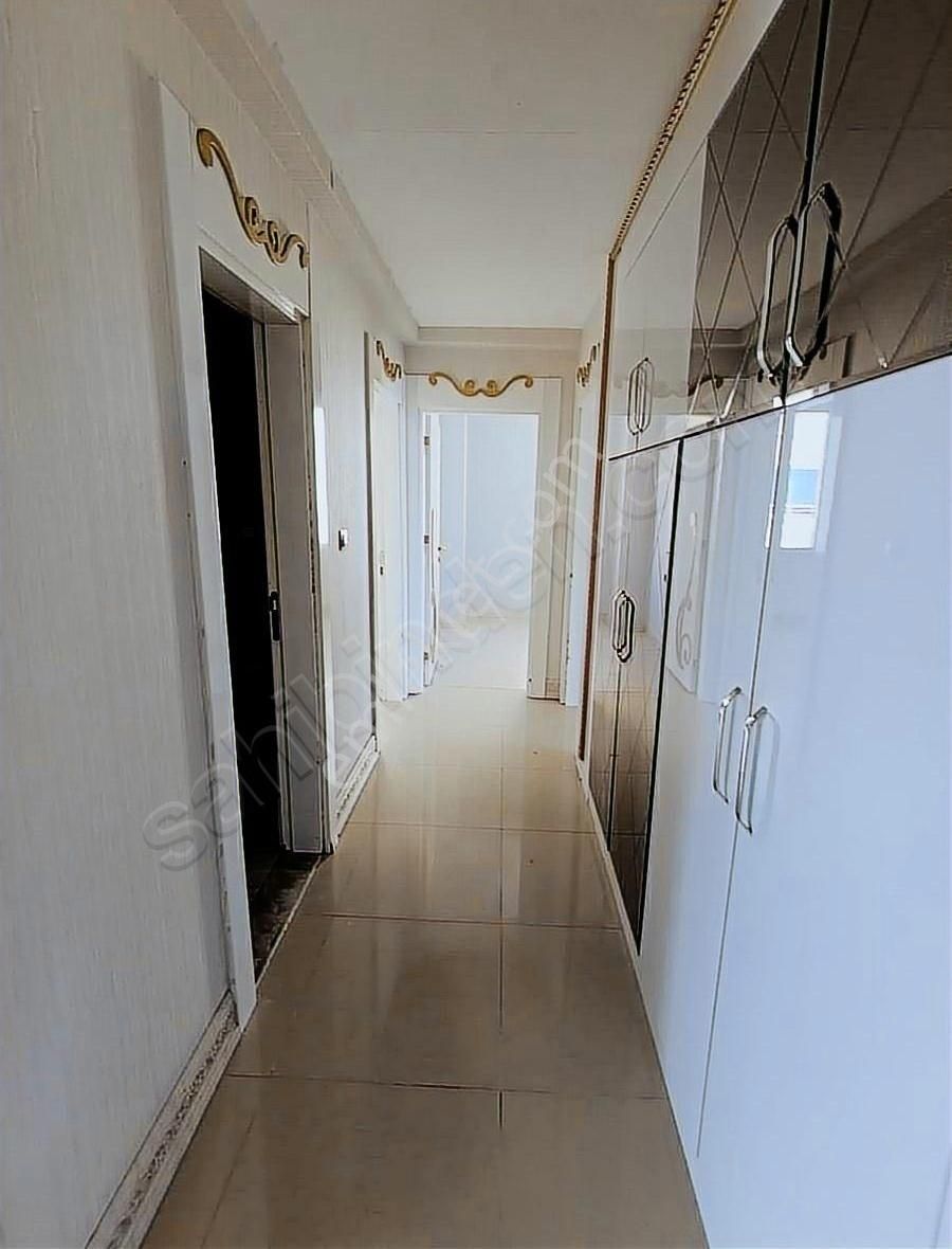 Karen'den Taşkıran 2 Sitesinde Kiralık 4+1 Daire Fiyat 40 Bin Tl
