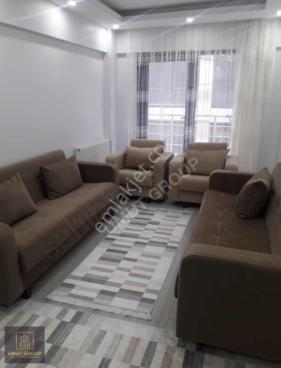 Silivri Merkezi Konumda Satılık 2+1