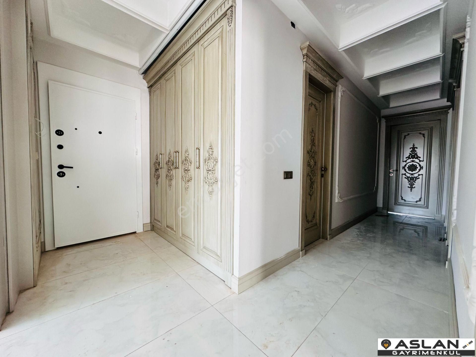 Aslan'dan Mezitli De Havuzlu Beyaz Eşyalı Ve Klilmalı Lüx 4+1 - Görsel 6